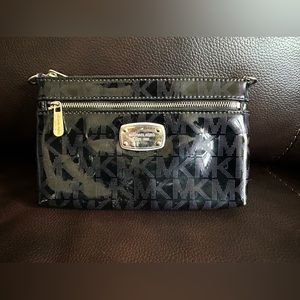 Euc Michael Kors Black Patent Logo Wristlet - image 1